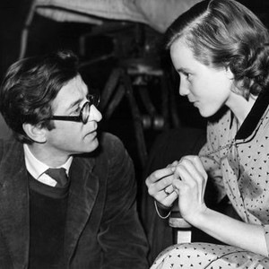THE MAGIC BOX, director John Boulting, Maria Schell on set, 1951