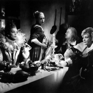 BEAUTY AND THE BEAST, (aka 'La Belle et la bête'), Mila Parely, Josette Day, Marcel Andre, Nane Germon, 1946