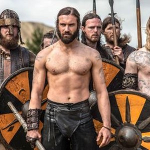 Clive Standen - Rotten Tomatoes