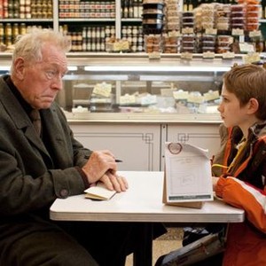 EXTREMELY LOUD AND INCREDIBLY CLOSE, from left: Max von Sydow, Thomas Horn, 2011. ph: Francois Duhamel/©Paramount Pictures