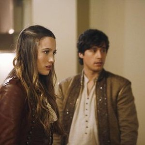 Once Upon A Time In Wonderland, Sophie Lowe (L), Peter Gadiot (R), 'Heart of the Matter', Season 1, Ep. #11, 03/20/2014, ©ABC