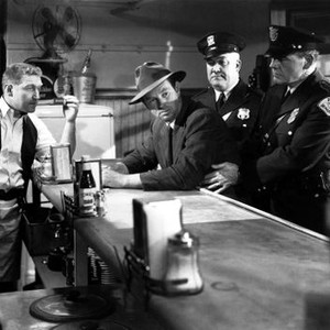 THE ASPHALT JUNGLE, from left: James Whitmore (far left), Sterling Hayden (second from left), Pat Flaherty (right), 1950