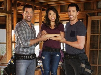 Property brothers at home drew's honeymoon hotsell house watch online