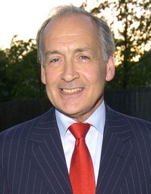 Alastair Stewart | Rotten Tomatoes