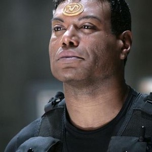 Christopher Judge (Stargate series) in an episode of MacGyver :  r/No_Small_Parts