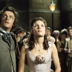 DR. JEKYLL & SISTER HYDE, (aka DR. JEKYLL AND SISTER HYDE), from left: Lewis Fiander, Susan Brodrick, 1971