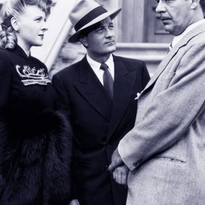 The Frozen Ghost (1945) photo 3