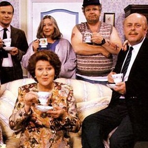 Keeping Up Appearances: Season 1, Episode 1 - Rotten Tomatoes