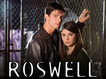 Roswell season 1 episode 1 new arrivals
