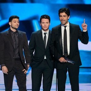 The 39th Annual People's Choice Awards, Jerry Ferrara (L), Kevin Connolly (C), Kevin Dillon (R), 01/09/2013, ©CBS