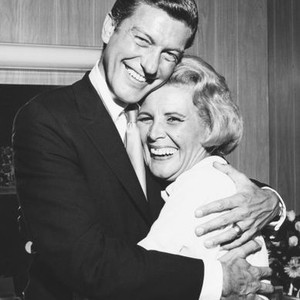 WAIT FOR YOUR LAUGH, FROM LEFT: DICK VAN DYKE, ROSE MARIE, 2017. © VITAGRAPH FILMS