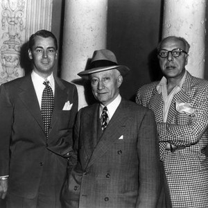 CAPTAIN CAREY, USA, Adolph Zukor (center) visits Alan Ladd, director Mitchell Leisen on set, 1949