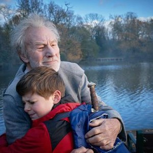 THE KID WHO WOULD BE KING, FROM TOP: PATRICK STEWART, LOUIS ASHBOURNE SERKIS, 2019. PH: KERRY BROWN/TM & COPYRIGHT © TWENTIETH CENTURY FOX FILM CORP. ALL RIGHTS RESERVED.