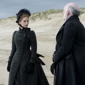 The Invisible Woman photo 5