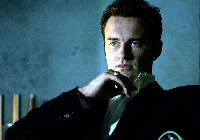 Julian McMahon Pictures