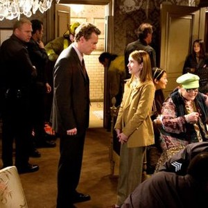 NANCY DREW, Tate Donovan (center left), Emma Roberts as Nancy Drew (center right), Kelly Vitz (right of center in profile), Rachael Leigh Cook (back right), Daniella Monet (top extreme right), Josh Flitter (extreme right, middle), 2007. ©Warner Bros.
