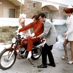 EVEL KNIEVEL, George Hamilton, Ron Masak, 1971