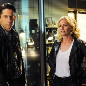 CSI: Crime Scene Investigation, Enrique Murciano (L), Elisabeth Shue (R), 'Homecoming', Season 12, Ep. #22, 05/09/2012, ©CBS
