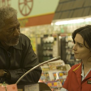 A scene from the film "10 Items or Less."