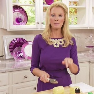 Semi-Homemade Cooking With Sandra Lee: Season 15, Episode 6 - Rotten  Tomatoes