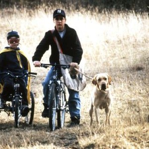 FAR FROM HOME: THE ADVENTURES OF YELLOW DOG, Joel Palmer, Jesse Bradford, 1995, TM and Copyright (c)20th Century Fox Film Corp. All rights reserved.