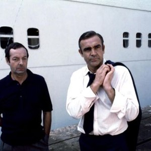 DIAMONDS ARE FOREVER, director Guy Hamilton, Sean Connery, on set, 1971