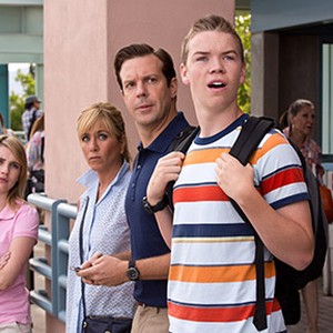 (L-R) Emma Roberts as Casey, Jennifer Aniston as Rose, Jason Sudeikis as David Burke and Will Poulter as Kenny in "We're the Millers." photo 18