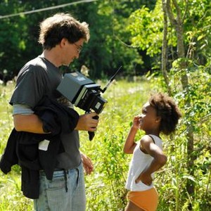 BEASTS OF THE SOUTHERN WILD, from left: director Benh Zeitlin, Quvenzhane Wallis, on set, 2012. ph: Jess Pinkham/TM & copyright ©Fox Searchlight. All rights reserved