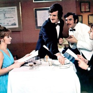 AND NOW FOR SOMETHING COMPLETELY DIFFERENT, seated from left: Carol Cleveland, Graham Chapman, standing from left: Michael Palin, Terry Jones, 1971