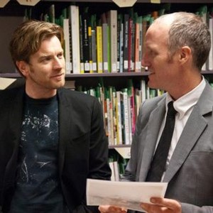 BEGINNERS, l-r: Ewan McGregor, writer/director Mike Mills on set, 2010, ph: Andrew Tepper/©Focus Features