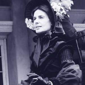 The Incredible Sarah (1976)