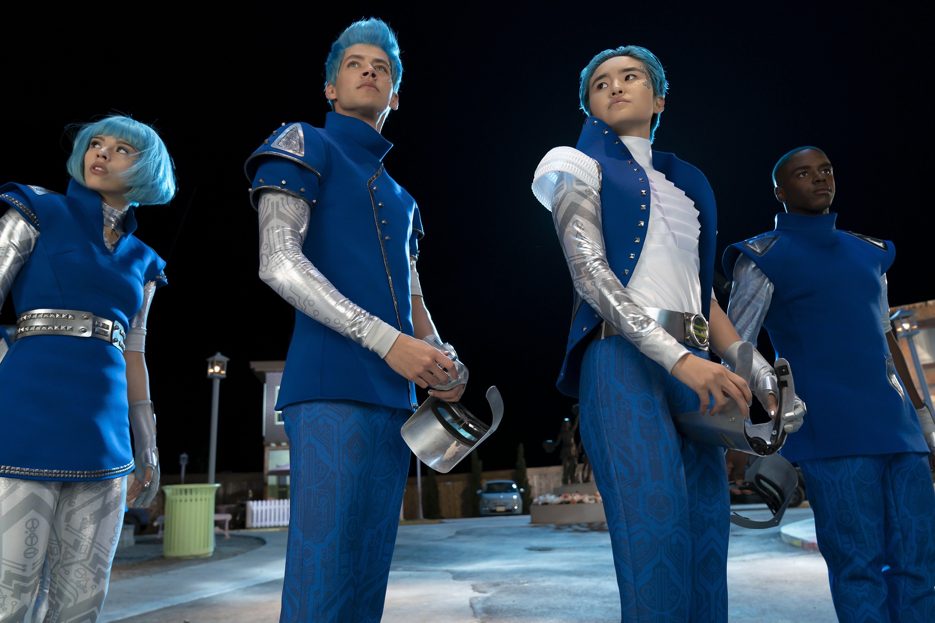 Zombies 3: Trailer 1 - Trailers & Videos - Rotten Tomatoes