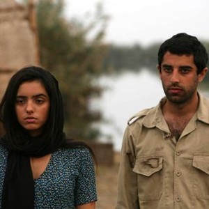 DAWN OF THE WORLD, (aka L'AUBE DU MONDE), from left: Hafsia Herzi, Karim Saleh, 2008. ©Rezo Films