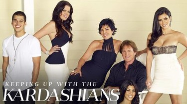 Watch keeping up with the discount kardashians season 18 episode 1 online