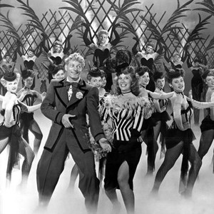 UP IN ARMS, Danny Kaye, Dinah Shore & The Goldwyn Girls, 1944