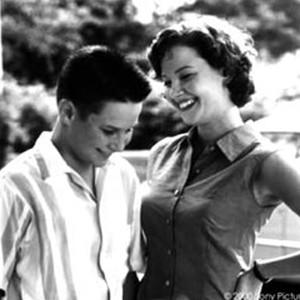 Ryan Merriman as Lenny and Gretchen Mol as Hedy. photo 15