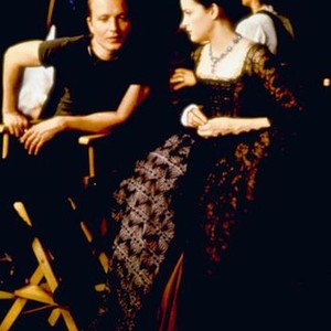 PLUNKETT & MACLEANE, director Jake Scott, Liv Tyler, on set, 1999. ©Gramercy Pictures