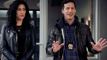 Brooklyn 99 season 6 hot sale watch online episode 1