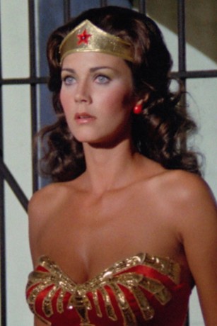 Wonder Woman: Season 3, Episode 11 | Rotten Tomatoes