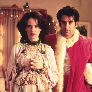 MIXED NUTS, from left: Juliette Lewis, Anthony La Paglia, 1994. ©TriStar