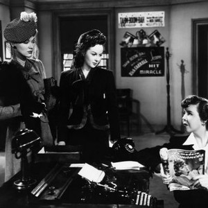 HIT PARADE OF 1943, (aka CHANGE OF HEART), from left: Eve Arden, Susan Hayward, Mary Treen, 1943