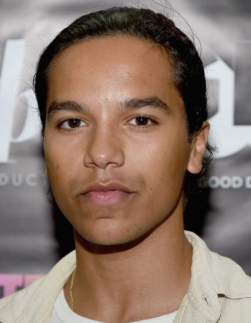 Tyler Dean Flores