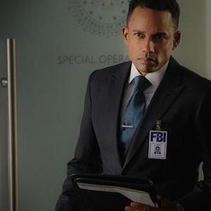 Limitless, Hill Harper, 'Page 44', Season 1, Ep. #4, 10/13/2015, ©KSITE