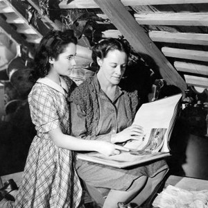 NATIONAL VELVET, Elizabeth Taylor, Anne Revere, 1944