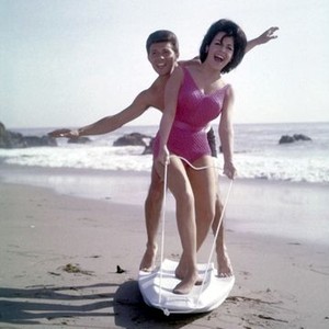 Bikini Beach (1964)