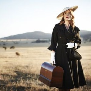 The Dressmaker' Review: Kate Winslet Juggles Gorgeous Gowns, Chaotic Script  - TheWrap
