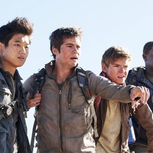 MAZE RUNNER: THE SCORCH TRIALS, from left: Ki Hong Lee, Dylan O'Brien, Thomas Brodie-Sangster, Dexter Darden, Kaya Scodelario, 2015. ph: Richard Foreman Jr./TM and Copyright ©20th Century Fox Film Corp. All rights reserved.