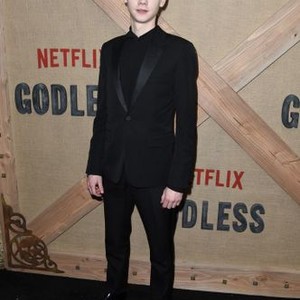 Thomas Brodie-Sangster at arrivals for GODLESS Premiere on Netflix, Metrograph, New York, NY November 19, 2017. Photo By: Derek Storm/Everett Collection
