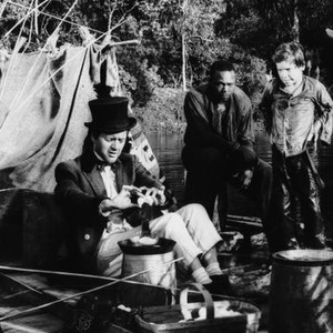THE ADVENTURES OF HUCKLEBERRY FINN, from left, Tony Randall, Archie Moore, Eddie Hodges, 1960
