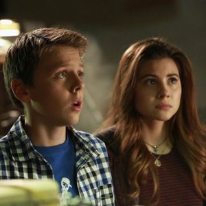 Kirby Buckets, Jacob Bertrand (L), Olivia Stuck (R), 'Failure to Launch', Season 2, Ep. #1, 10/07/2015, ©DISNEYXD